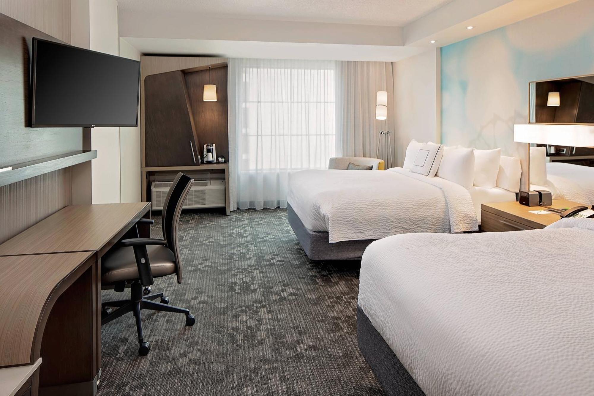 Courtyard By Marriott Dallas Downtown/Reunion District Exteriör bild